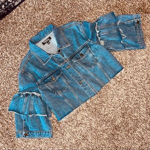 Ruffle Sleeve Cropped Denim Jacket